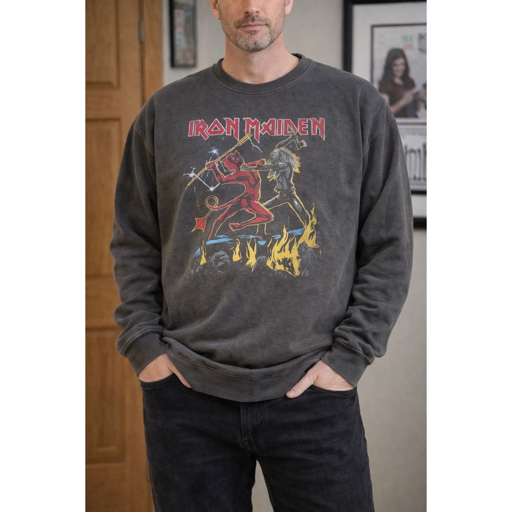 Iron Maiden Number of the Beast Graphic Sweatshirt Washed Grey 2X 2023‎ QY217